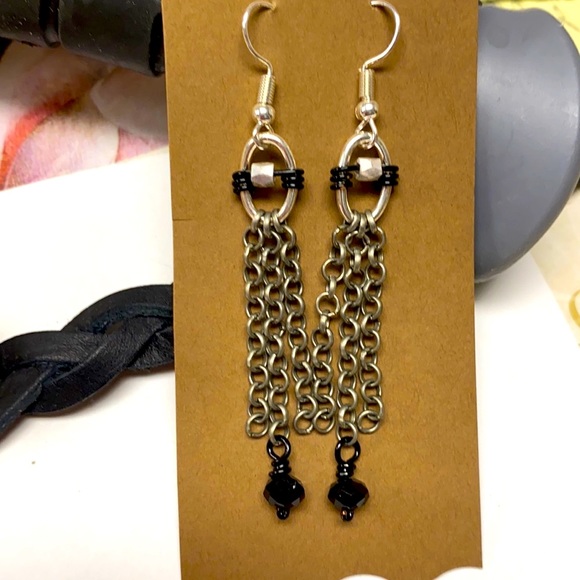 NWOT Alternative chain earrings funky gray black - Picture 2 of 6